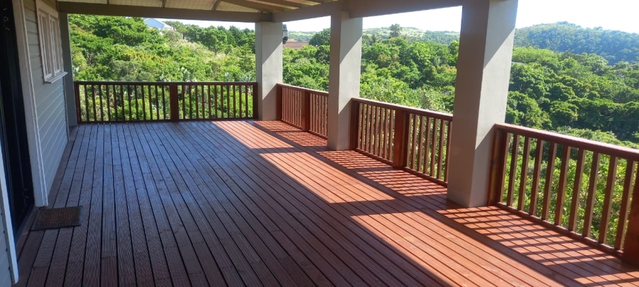 5 Bedroom Property for Sale in Morgans Bay Eastern Cape